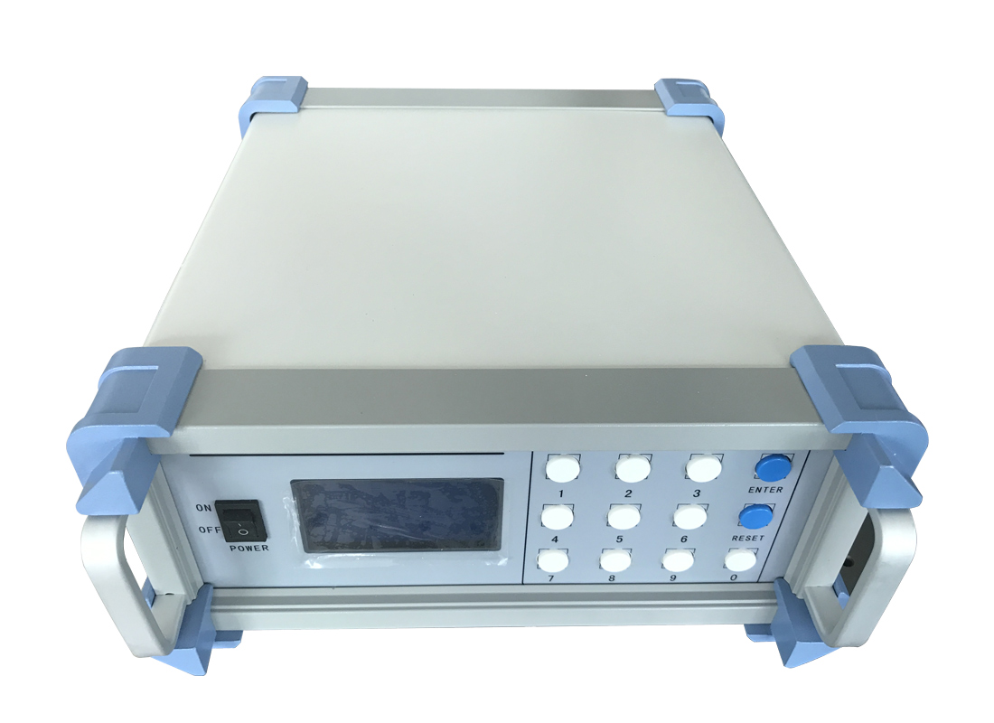 1&times;2 臺(tái)式保偏光開關(guān) - 廣西科毅光通信