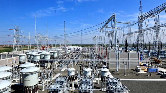 國家電網(wǎng)特高壓變電站極端環(huán)境實(shí)拍圖